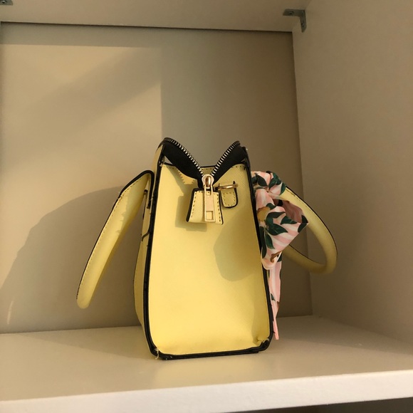 Bag 💥💥💥SOLD💥💥💥 - Picture 2 of 2